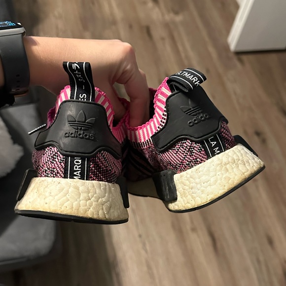 Adidas NMD R1 primeknit shoe - Picture 3 of 7